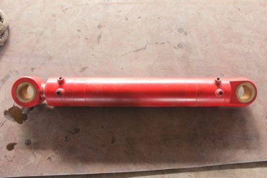 點擊查看詳細(xì)信息<br>標(biāo)題：220截割頭伸縮油缸 閱讀次數(shù)：1571